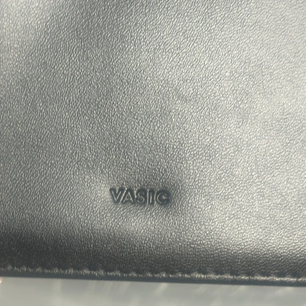 VASIC New York Canvas Bucket Bag